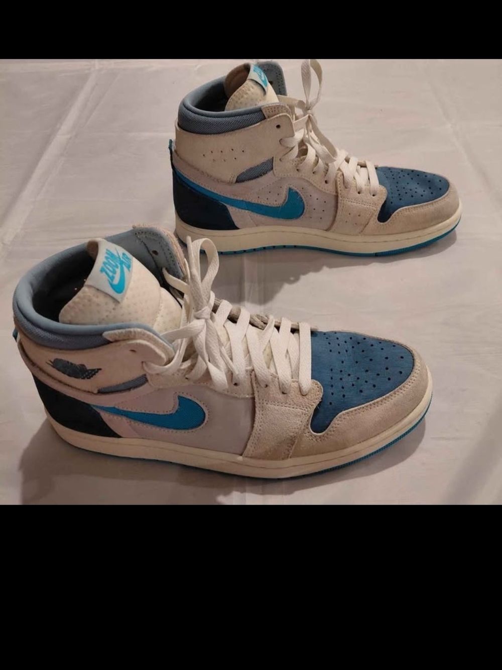 Nike High-Top Sneakers in White and Blue